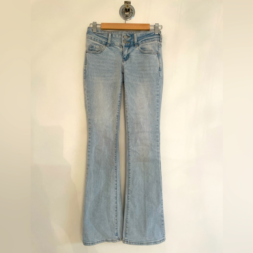 Light Wash Jeans